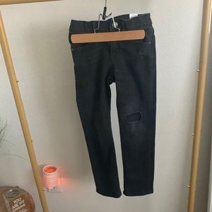 Black distressed size 7 boys jeans